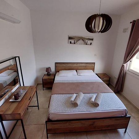 Joanne'S Cosy 1 Bdrm Apt Paphos Ngoại thất bức ảnh