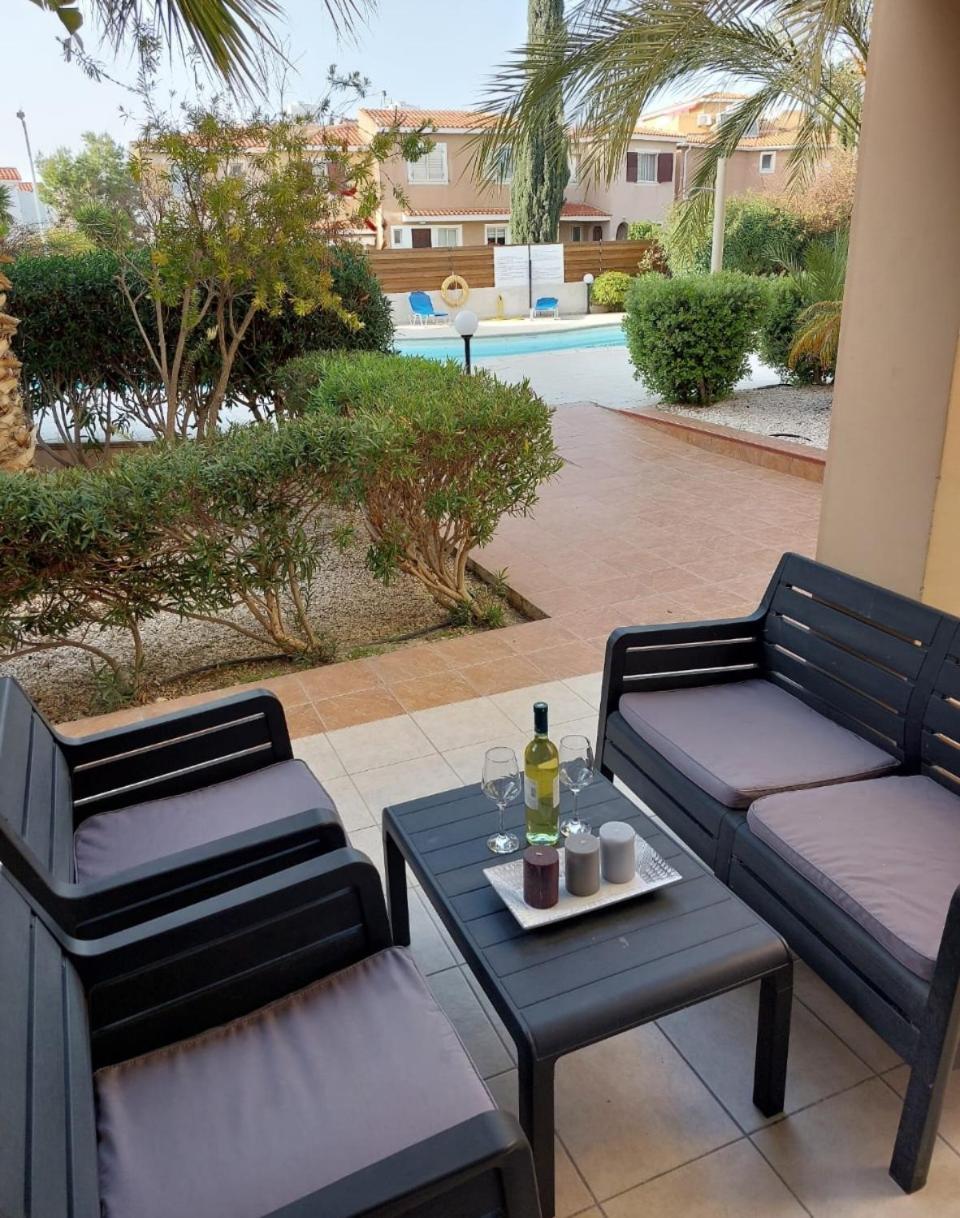 Joanne'S Cosy 1 Bdrm Apt Paphos Ngoại thất bức ảnh